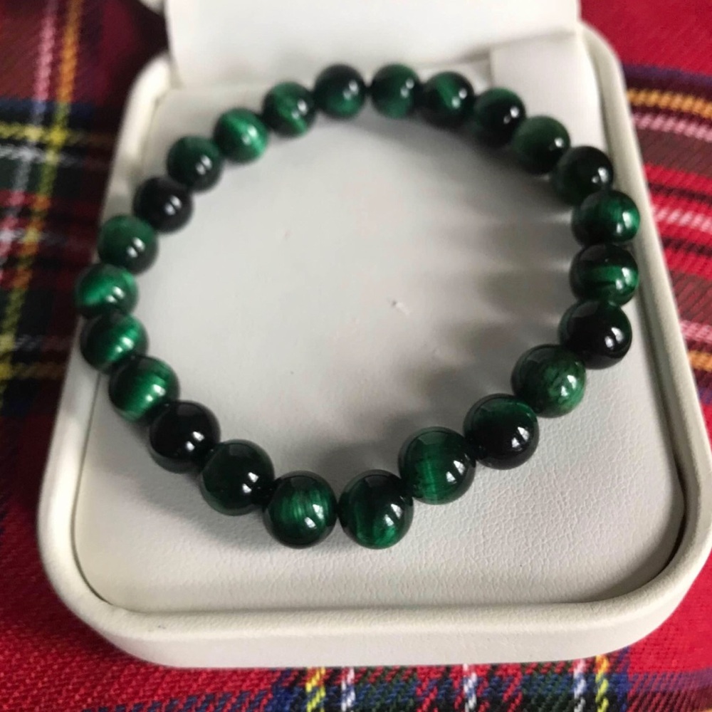 Green and Black Beaded Bracelet